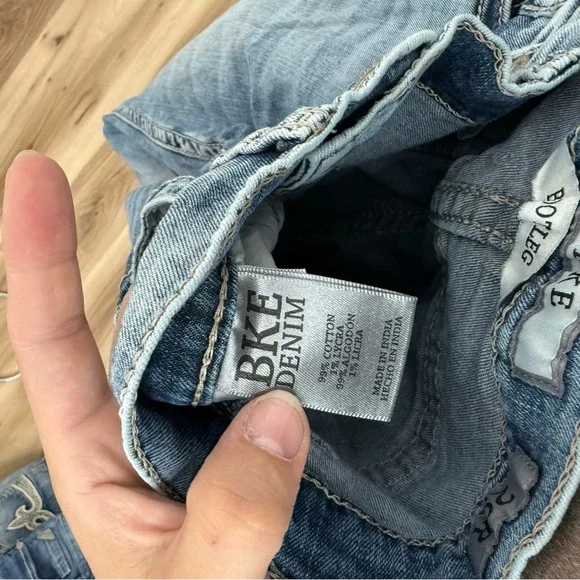 BKE Men's Jake Blue Distressed Slim Jeans F16 - Picture 8 of 9